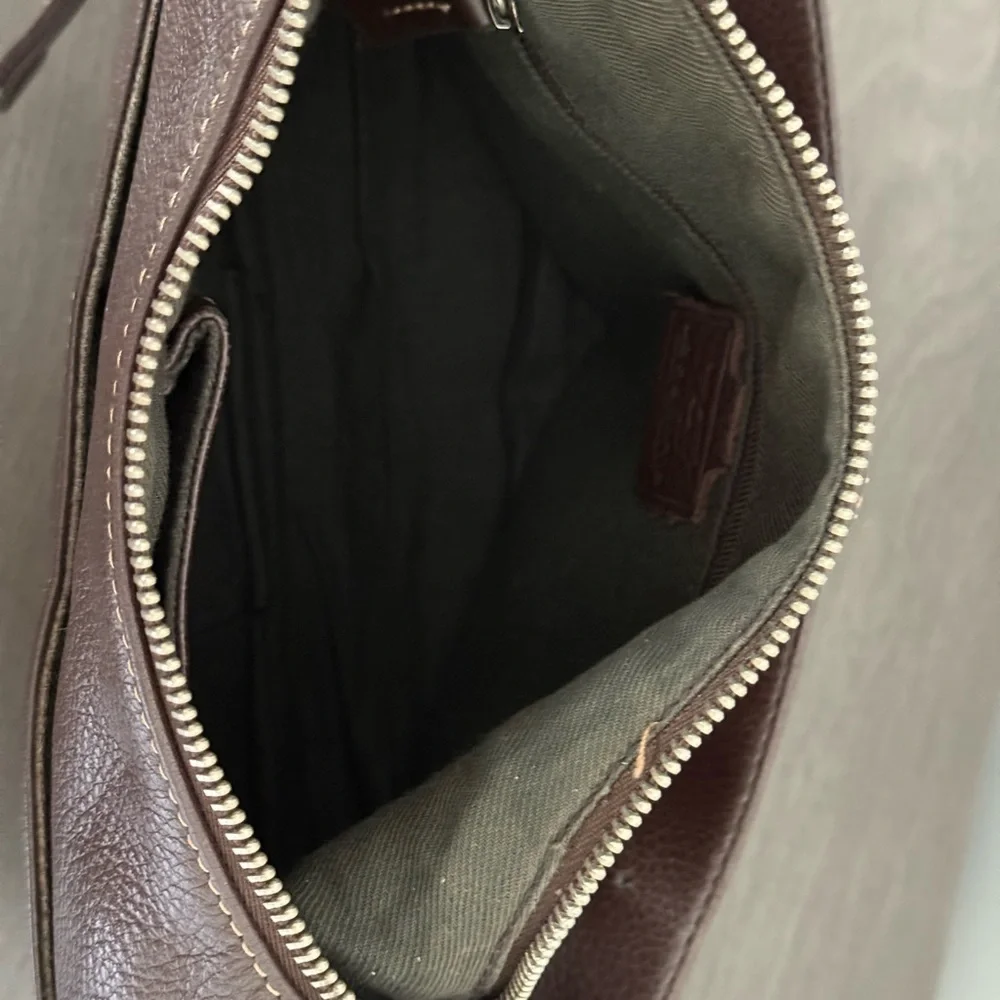 Liz Claiborne Brown Leather Shoulder Handbag